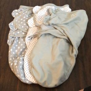 Swaddle me Swaddles
